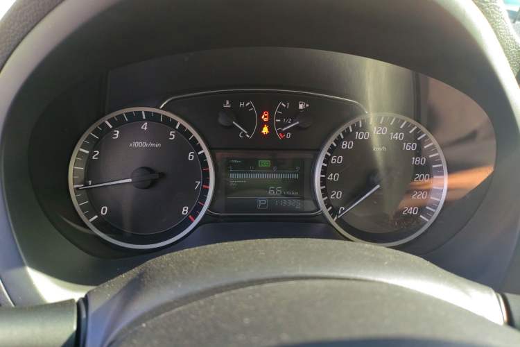 Used Nissan Sylphy 2019 1.6XV CVT Smart Connect Luxury Edition China VI Standard
