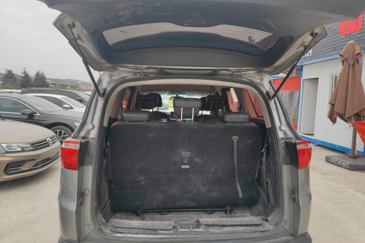 Used Wuling Hongguang S3 2018 1.5T Manual Comfort Model China V Standard