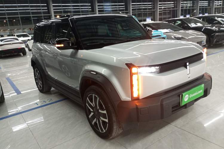 Used  03 2024 501km Four-wheel Drive Long-range Intelligent Driving Edition