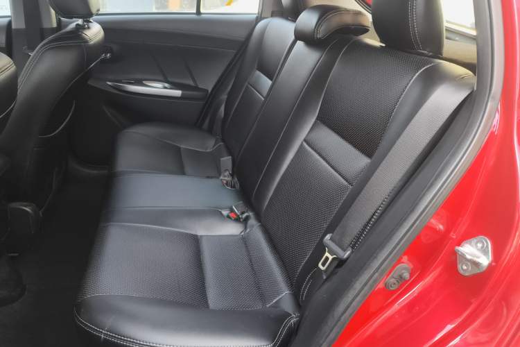 Used Toyota YARiS L 2015 1.5E Automatic Charm Edition
