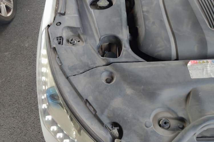 Used BYD Song New Energy 2017 Song DM 1.5TID All-Wheel Drive Luxury Model
