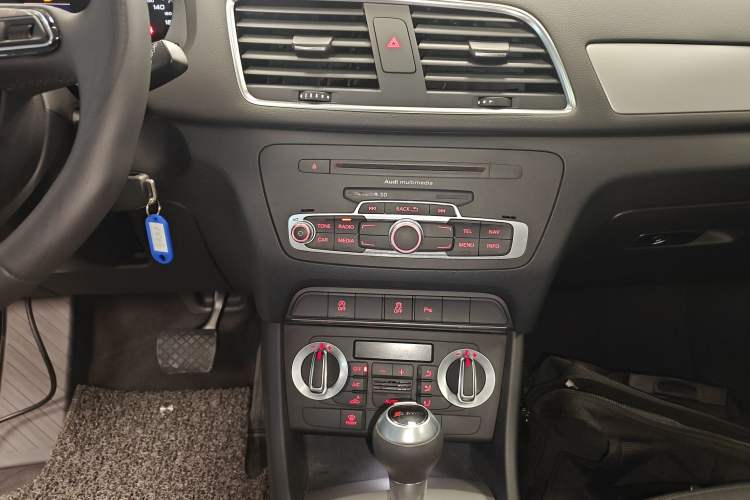 Used Audi Q3 2016 30 TFSI Collector's Edition Intelligent Model
