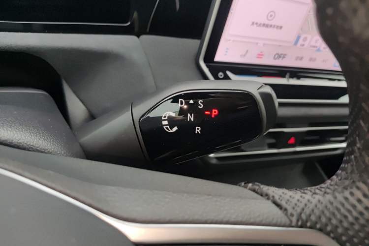 Used Volkswagen Tiguan L 2025 PRO 380TSI Four-Wheel Drive R-Line Prestige Edition
