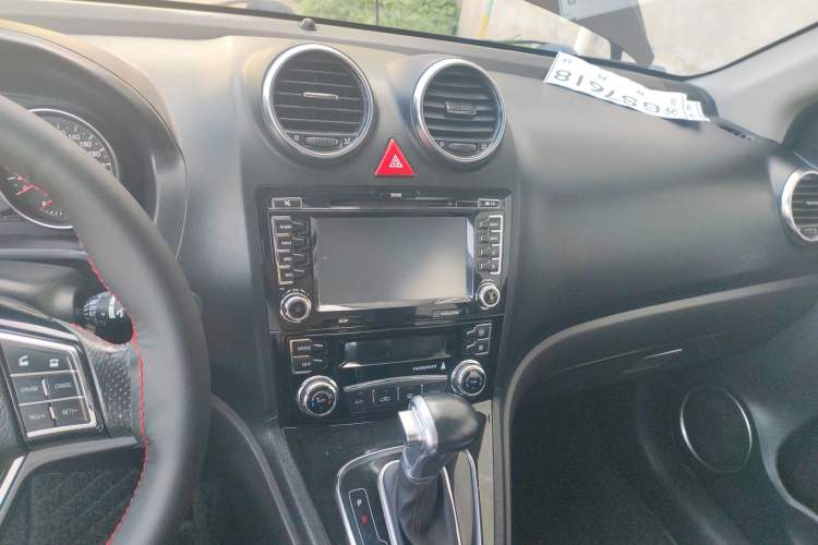 Used Haval H6 2016 Upgraded Model 1.5T Automatic Two-Wheel Drive Elite Version