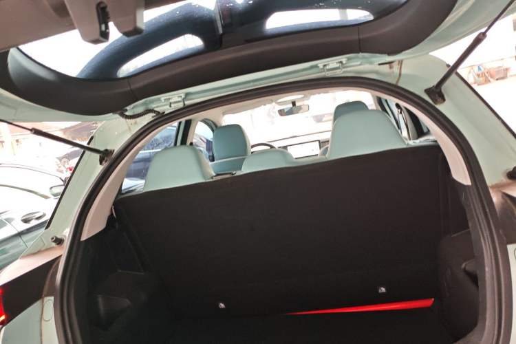 Used Geometry E Firefly 2024 301km Starlight