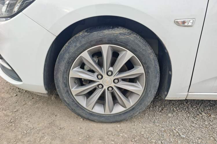 Used Chevrolet Monza 2020 320 Automatic Enjoyment Edition
