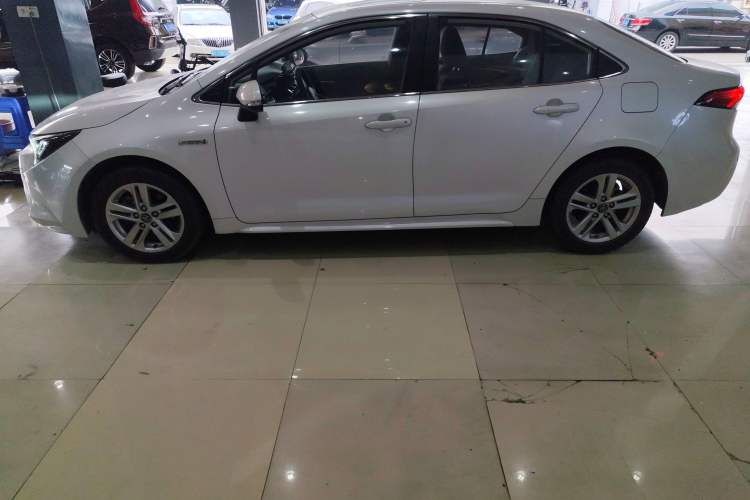 Used Toyota Levin 2019 Dual-Engine 1.8H E-CVT Luxury Edition China VI Standard