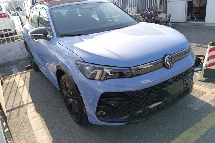 Used Volkswagen Tiguan L 2024 PRO 380TSI Four-Wheel Drive R-Line Prestige Edition
