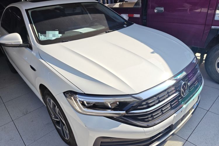 Used Volkswagen Sagitar 2025 Revised Version Three 300TSI DSG Excellence Edition
