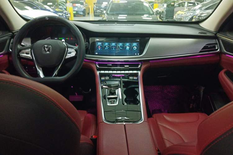 Used Changan CS85 COUPE 2019 1.5T DCT Dynamic Version China VI Standard
