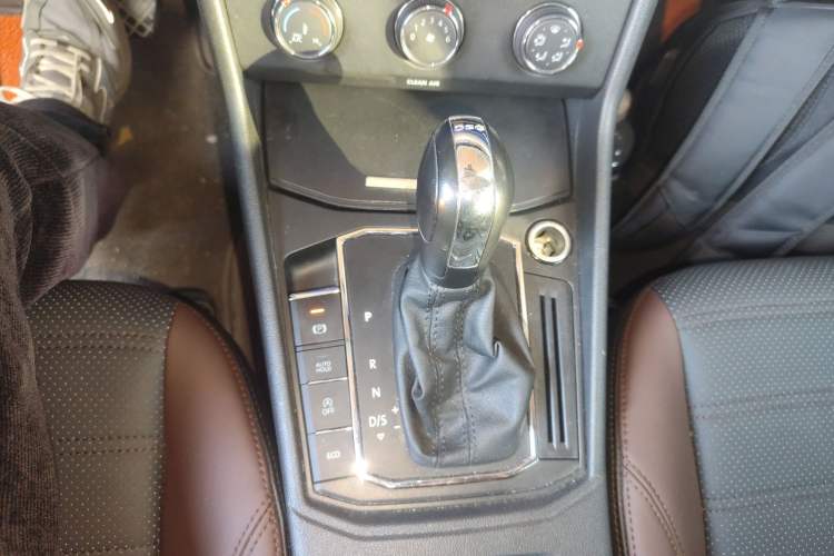 Used Volkswagen Lavida 2019 280TSI DSG Comfort Edition China VI standard