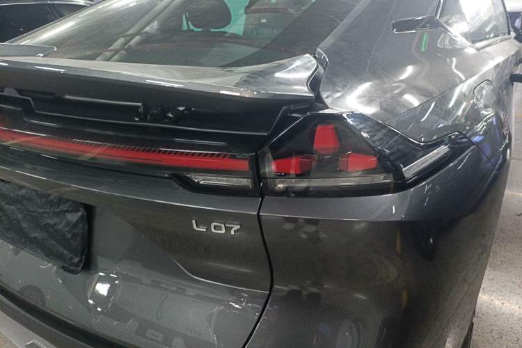 Used  L07 2024 230Max Range-Extended Version