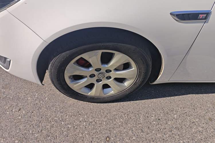 Used Buick Regal 2015 1.6T Leading Technology Model
