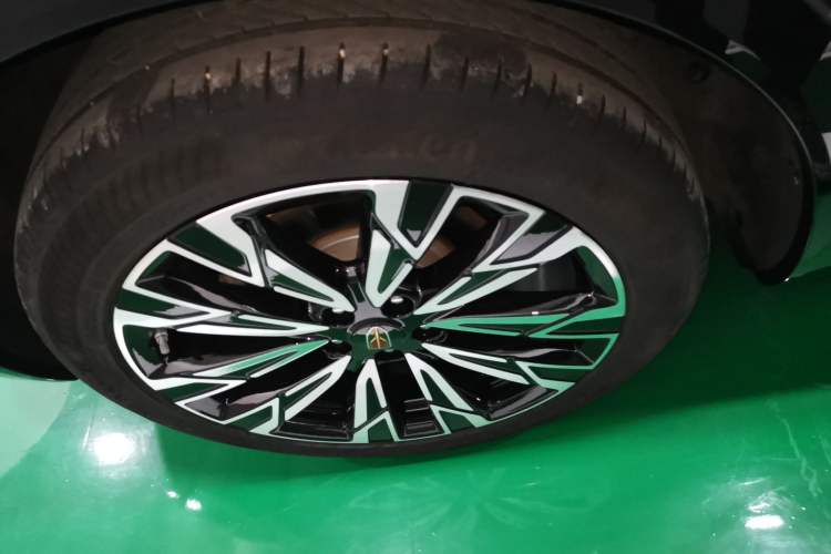 Used Hongqi HS5 2023 2.0T Four-Wheel Drive Flagship Pro Edition
