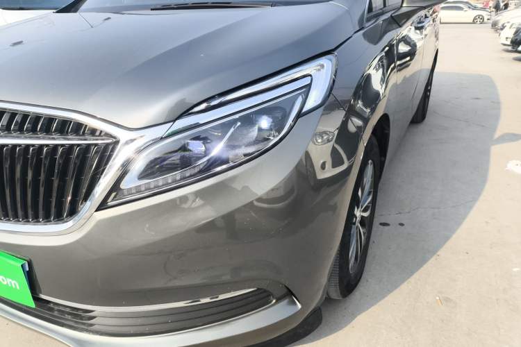 Used Buick GL8 2017 ES 28T Luxury Model China V Standard