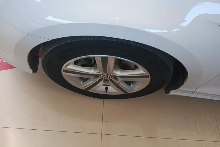 Used Volkswagen Lamando 2019 230TSI DSG Vision Edition China VI Standard
