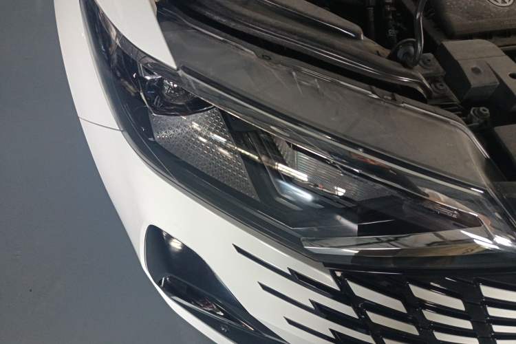 Used Jetta VS7 2024 280TSI Automatic Pioneer Edition
