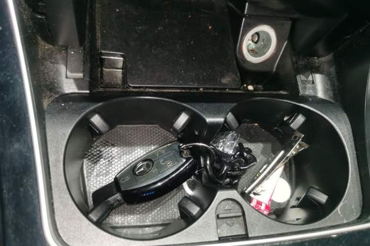 Used Mercedes-Benz C-Class 2017 Facelift C 200 Coupe
