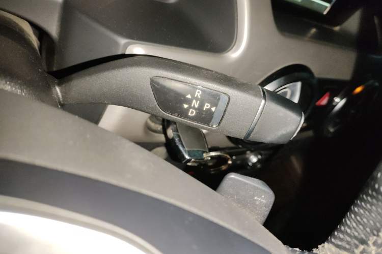 Used Mercedes-Benz GLK-Class 2013 Facelift GLK 300 4MATIC Fashion Edition