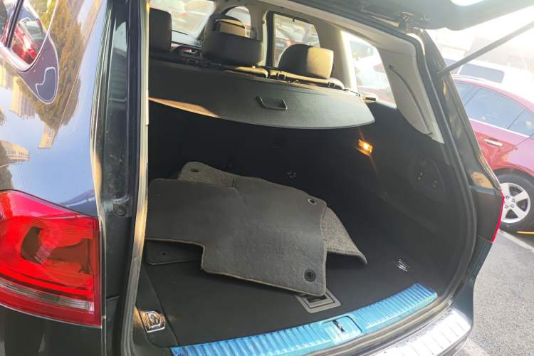 Used Volkswagen Touareg 2014 3.0 TSI New Edition