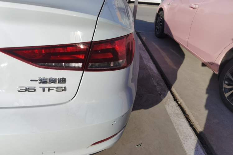 Used Audi A3 2016 Limousine 35 TFSI Ambition Edition
