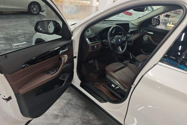 Used BMW X1 2021 sDrive25Li Leading Model
