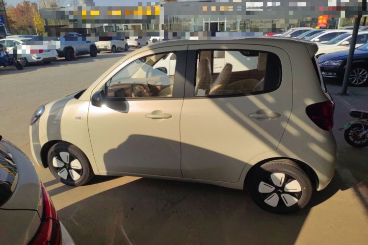 Used Wuling Hongguang MINIEV 2025 Four-Door Version Advanced Edition
