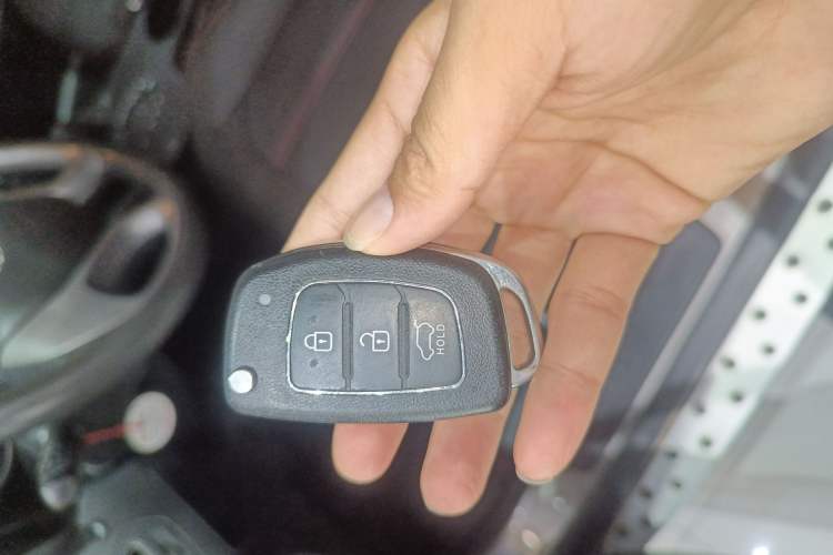 Used Hyundai ix35 2013 2.0L Automatic 2WD Comfort GL China IV Standard
