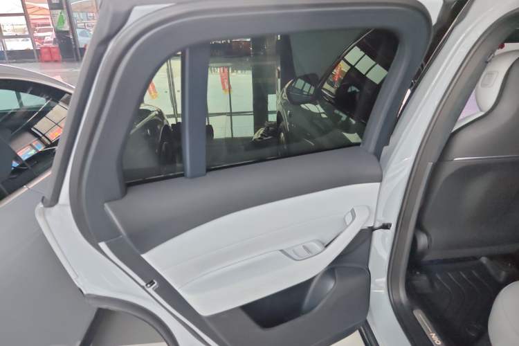 Used Nio ES6 2024 75 kWh
