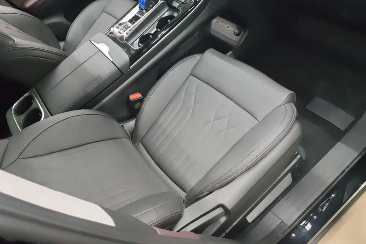 Used GAC Trumpchi M8 2024 Master Series 400T Prestige Edition