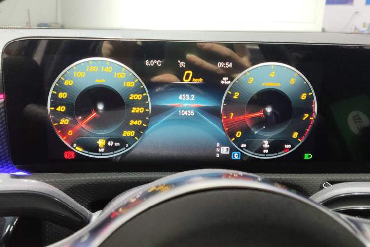 Used Mercedes-Benz A-Class 2022 Revised Version A 200 L Sport Sedan Fashionable Style