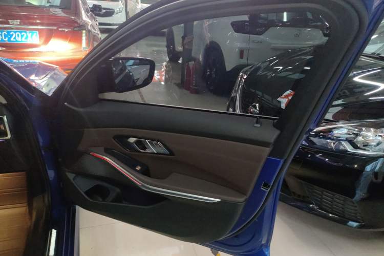 Used BMW 3 Series 2020 Restyled 325Li M Sport Package
