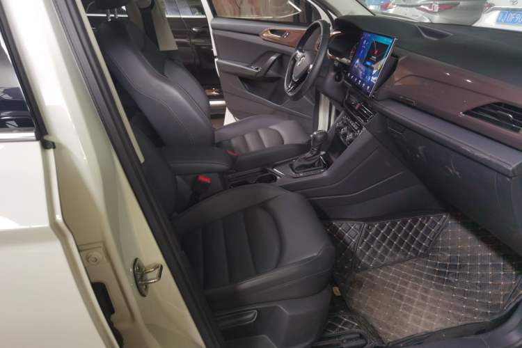 Used Volkswagen Tharu 2019 280TSI Two-Wheel Drive Luxury Edition China V Standard