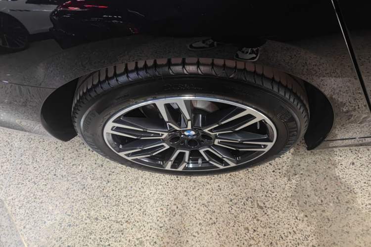 Used BMW 5 Series 2025 525Li M Sport Package
