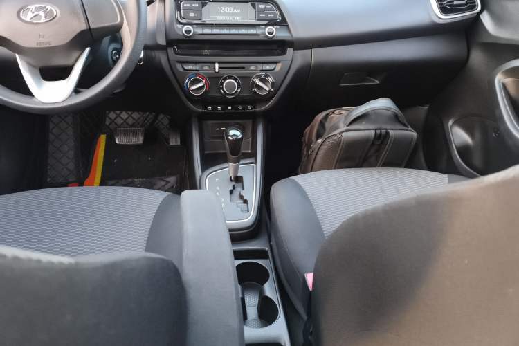 Used Hyundai Verna 2017 1.4L Automatic YueXiang Edition China V-standard