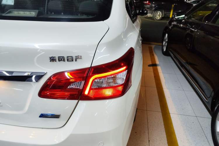 Used Nissan Sylphy 2019 1.6XV CVT Smart Connect Luxury Edition China VI Standard
