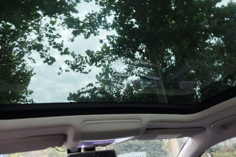 Used Volkswagen Passat 2019 330TSI Luxury Edition China VI Standard
