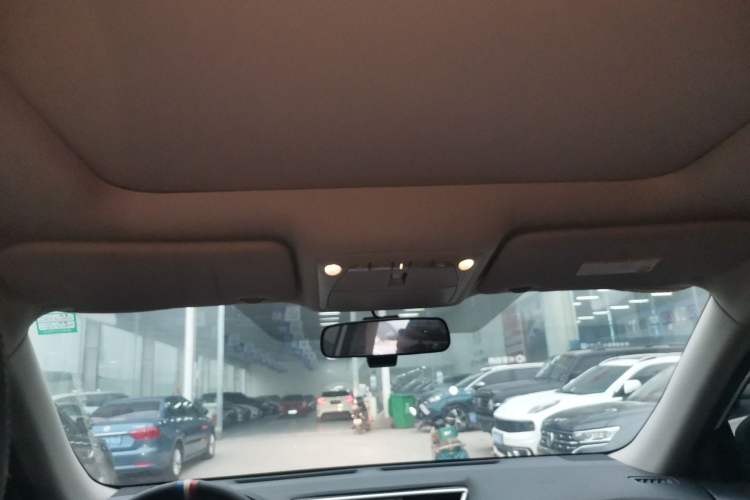 Used Nissan X-Trail 2015 2.0L CVT Comfort MAX Edition 2WD
