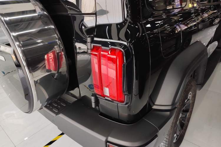 Used Tank 300 New Energy 2025 Hi4-T
