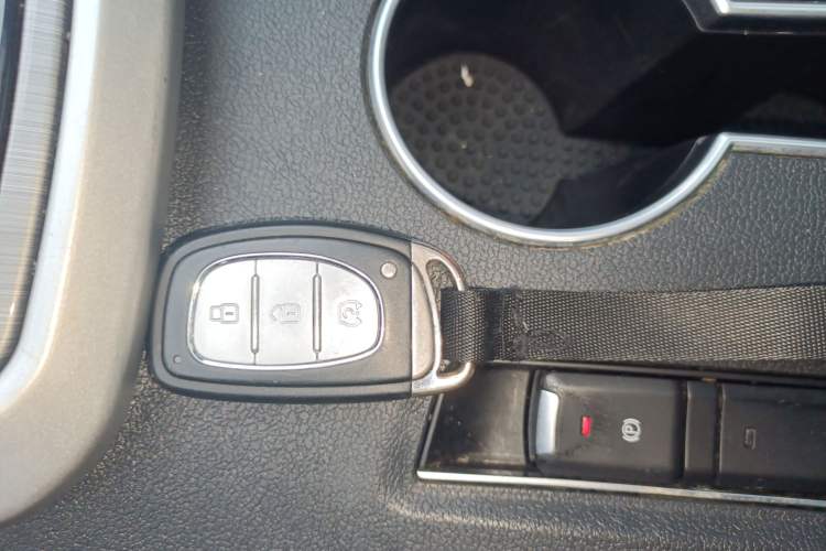 Used Bisu T3 2017 1.3T CVT Prestige Edition
