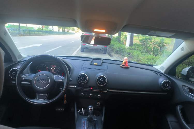 Used Audi A3 2016 Limousine 35 TFSI Ambition Edition
