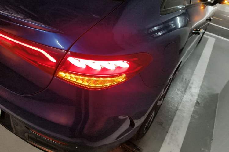 Used Mercedes-Benz EQE 2022 350 First Edition Special Version