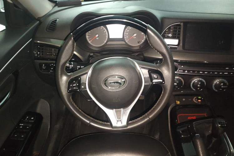 Used GAC Trumpchi GA6 2016 235T Manual Elite Edition
