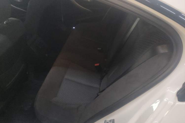 Used BMW 3 Series 2018 320i M Sport Package
