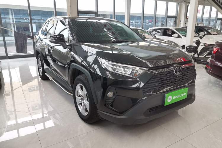 Used Toyota RAV4 2020 2.0L CVT Two-Wheel Drive Urban Edition
