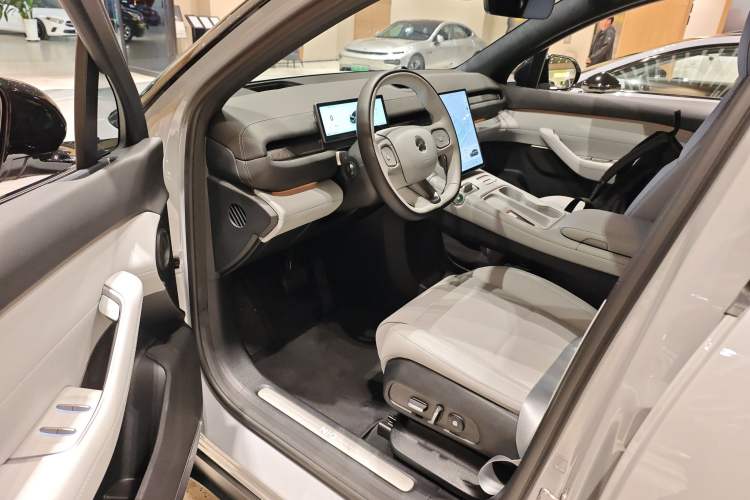 Used Nio ES6 2023 75 kWh