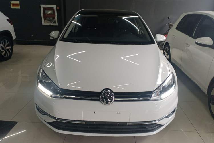 Used Volkswagen Golf 2018 230TSI Automatic Comfort Model
