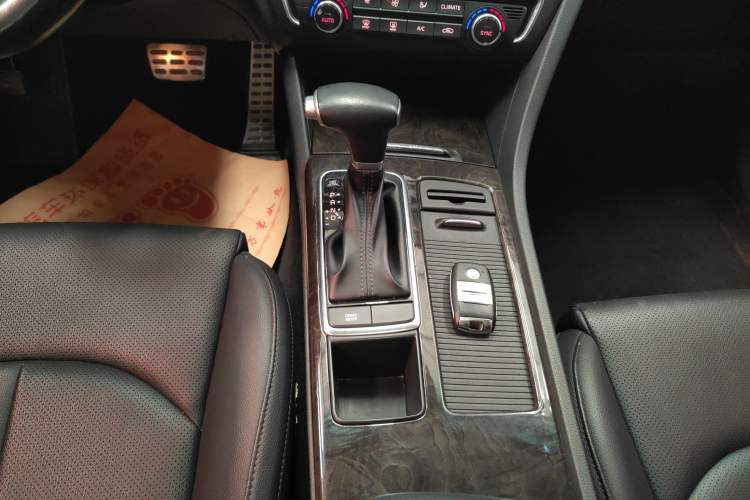 Used Kia K5 2016 1.6T Automatic LUX
