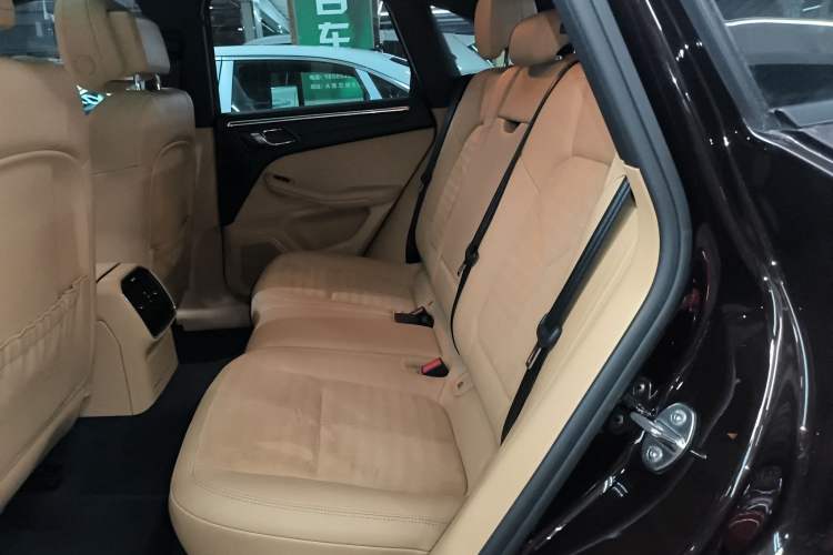 Used Porsche Macan 2017 Macan 2.0T
