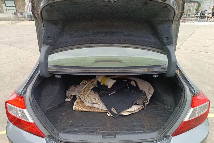 Used Honda Civic 2013 10th Anniversary 1.8L Automatic Comfort Version
